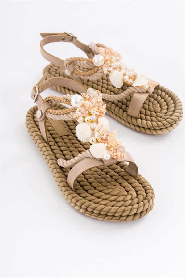 92-444-1-BEJLATTE Bej Deniz Kabuklu Kadın Sandalet