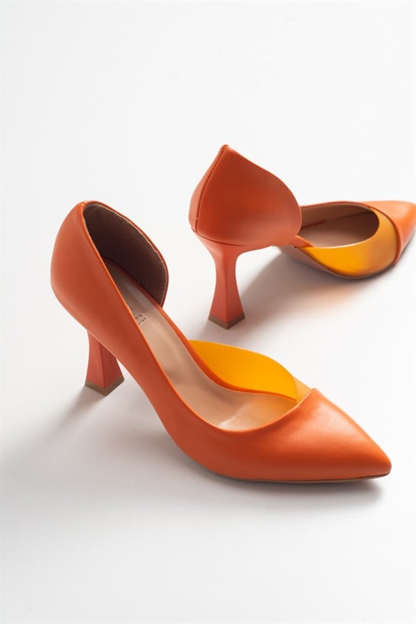 101-653-4653 Turuncu Cilt Topuklu  Kadın Ayakkabı